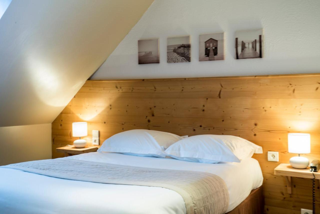Hotel Saint-Pierre Понтарлье Экстерьер фото